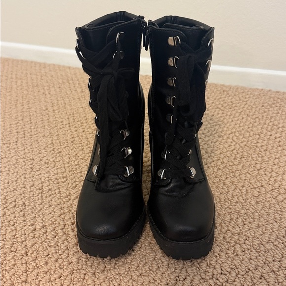 Steven Madden Beso boots size in 6.5 - Picture 3 of 8